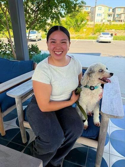 Lia Muñoz, Pet Sitter at Bella Paws Co.